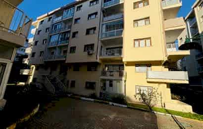 KOŞUYOLU BAHAR SİTESi'NDE YÜKSEK GİRİŞ , BALKONLU 2+1 KİRALIK